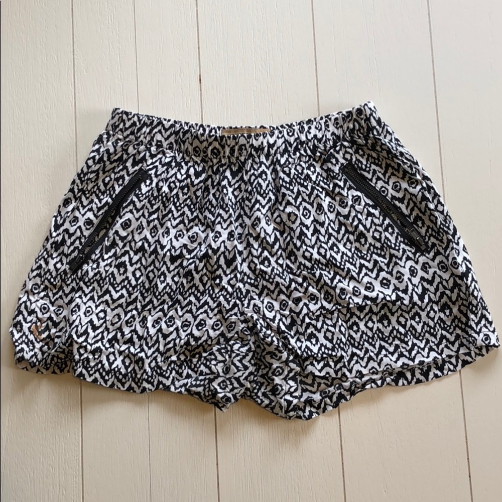 Cute Black and White Shorts